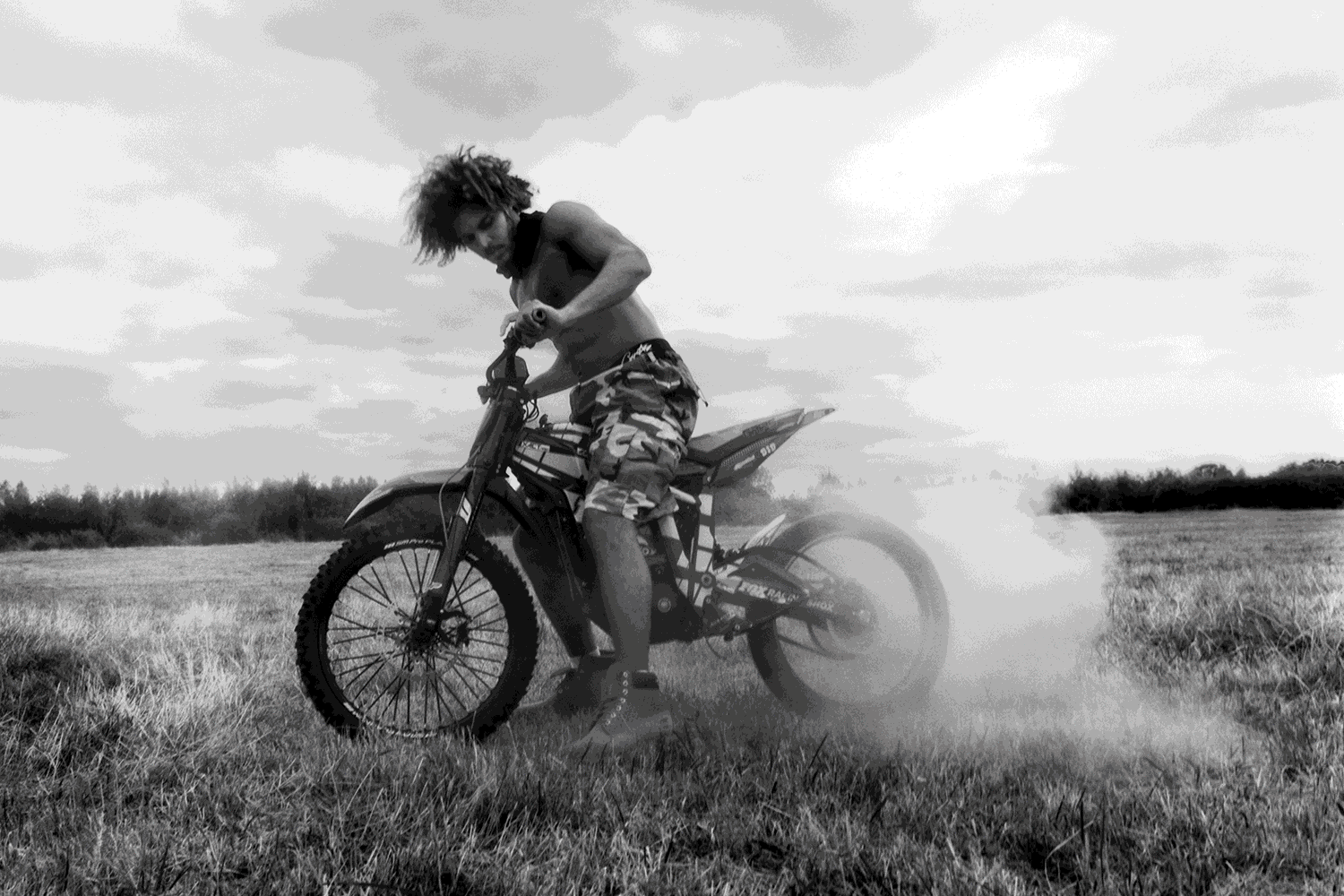 Sale page Crack Magazine